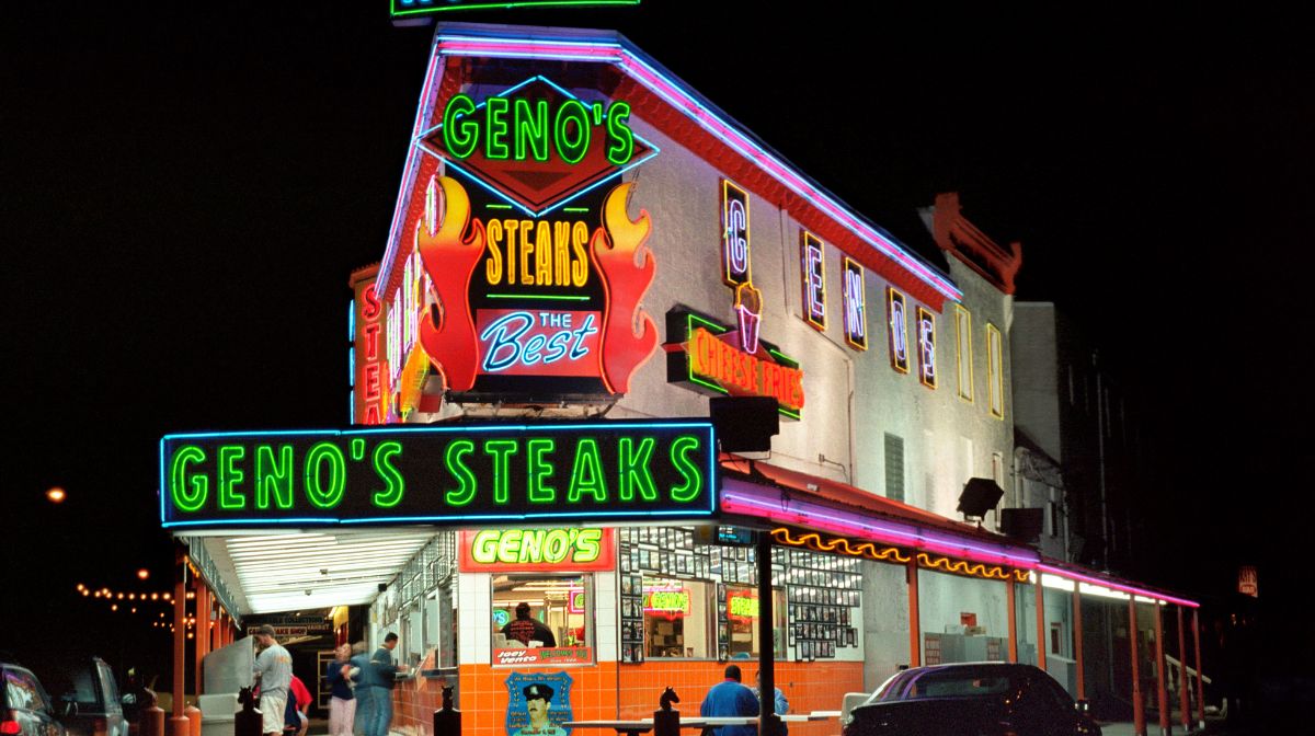 Philly Cheesesteak Secrets: Best Steak, Cheese, & Bread Tips